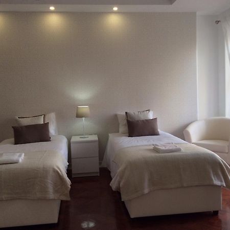 4U Lisbon IV Guesthouse Airport Eksteriør bilde